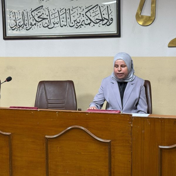 653ee133-6535-450a-b246-be950c5ba7af